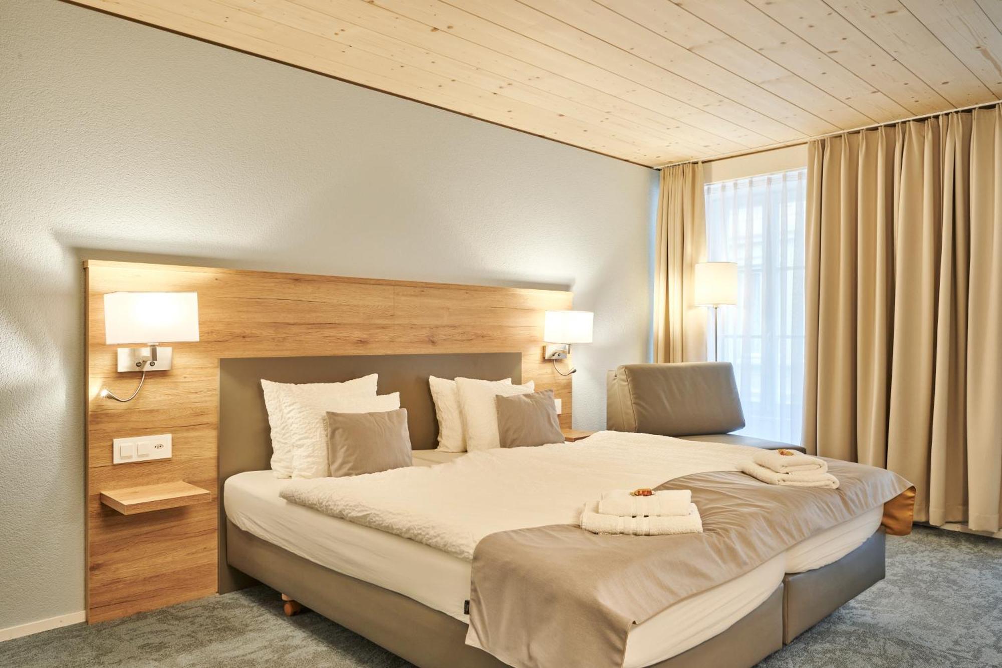 Aparthotel Krone - Self Check-In Unterseen ภายนอก รูปภาพ
