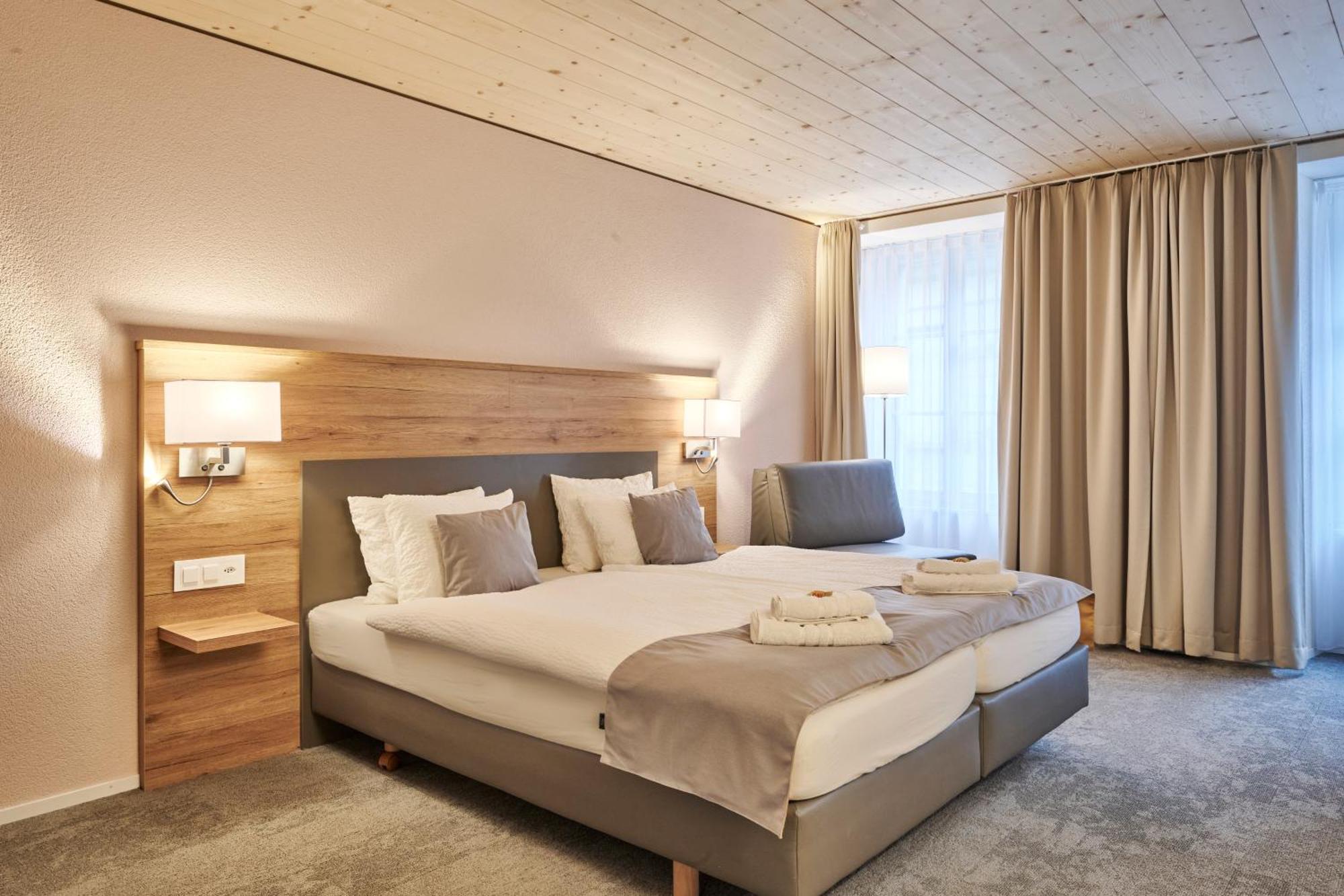 Aparthotel Krone - Self Check-In Unterseen ภายนอก รูปภาพ