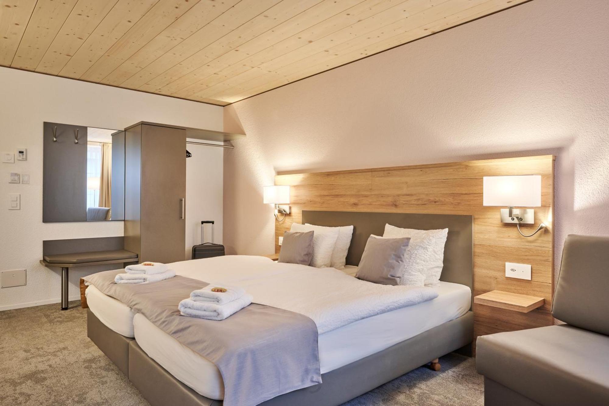 Aparthotel Krone - Self Check-In Unterseen ภายนอก รูปภาพ
