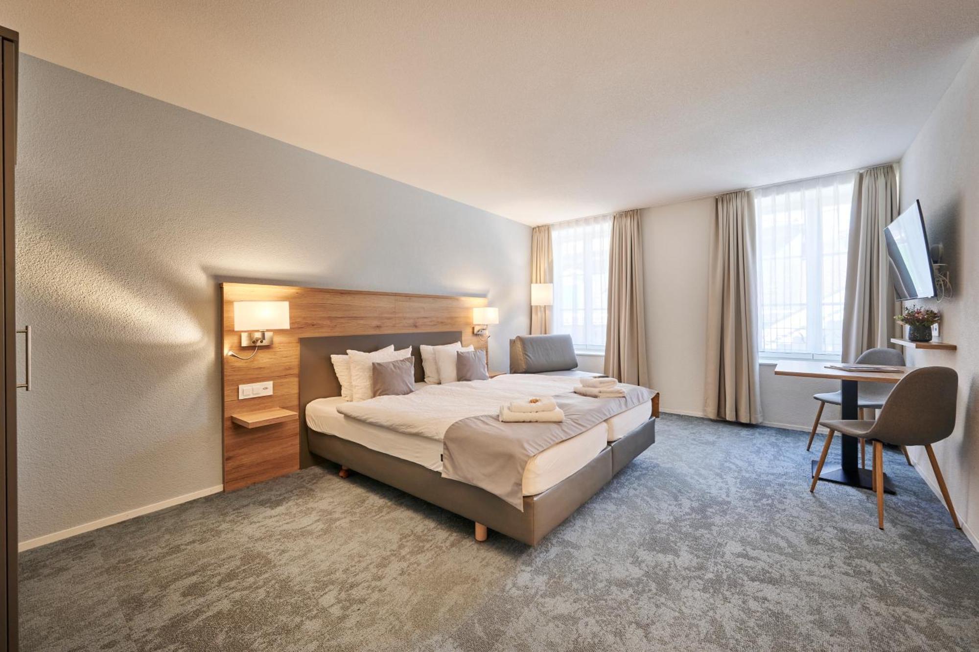 Aparthotel Krone - Self Check-In Unterseen ภายนอก รูปภาพ