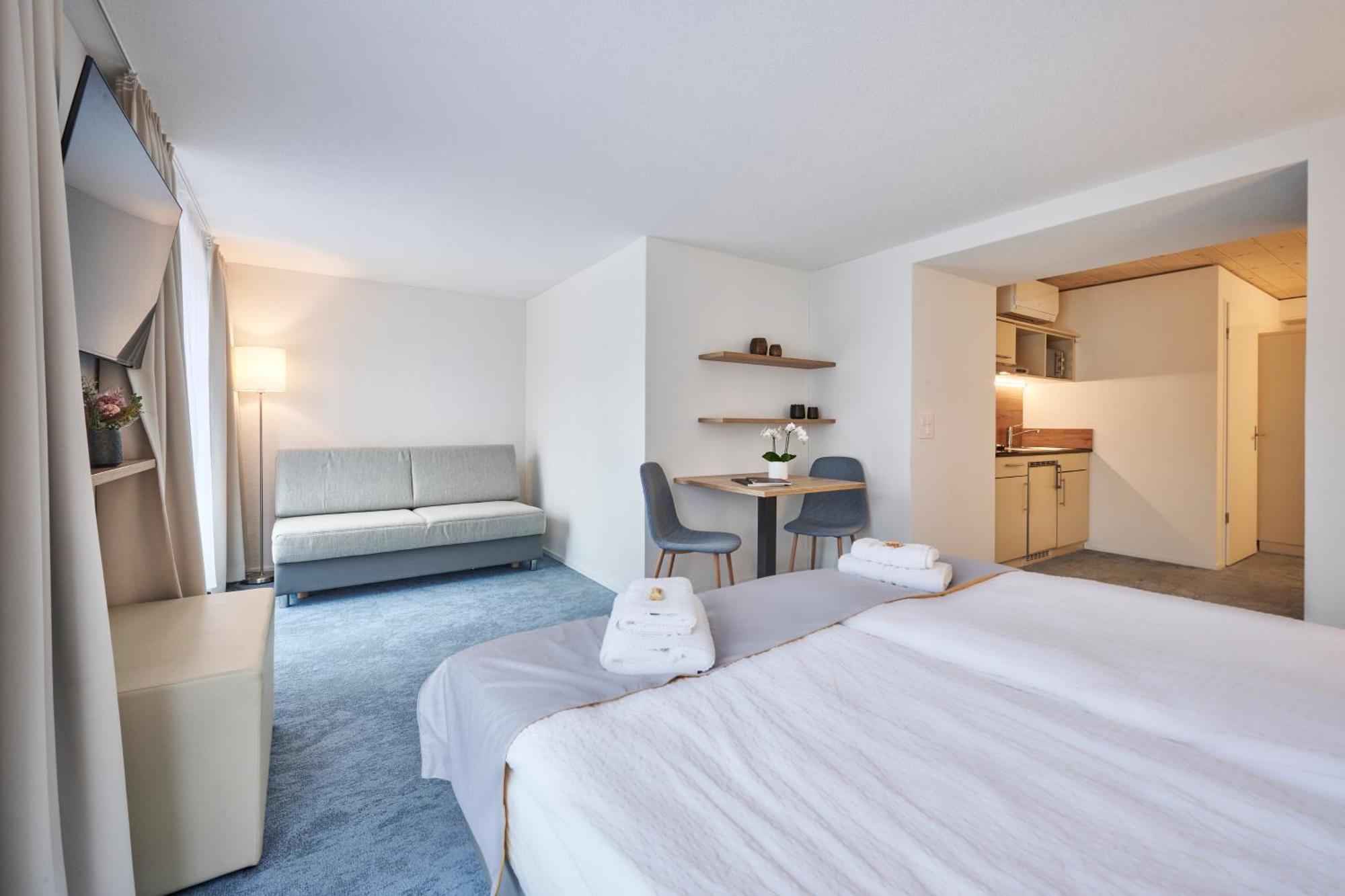 Aparthotel Krone - Self Check-In Unterseen ภายนอก รูปภาพ
